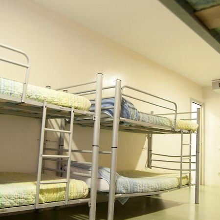 Be Dream Hostel Badalona Room photo