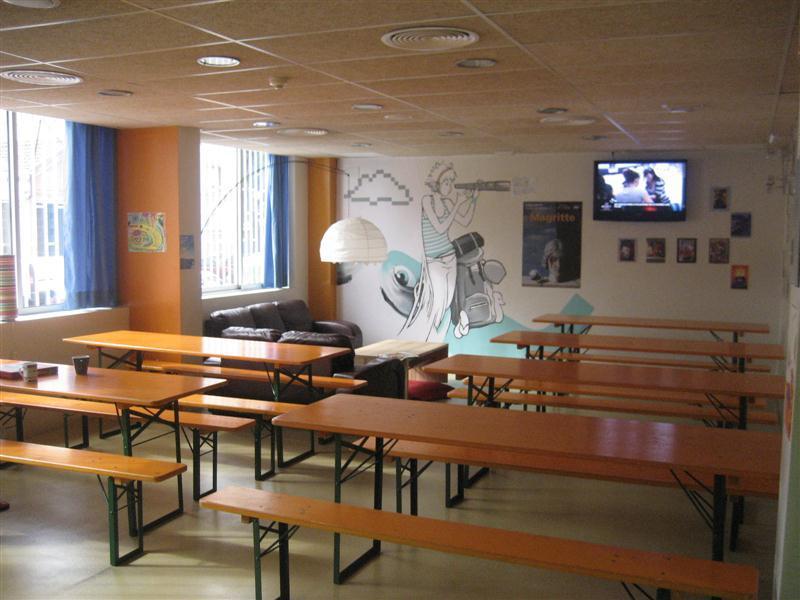 Be Dream Hostel Badalona Exterior photo